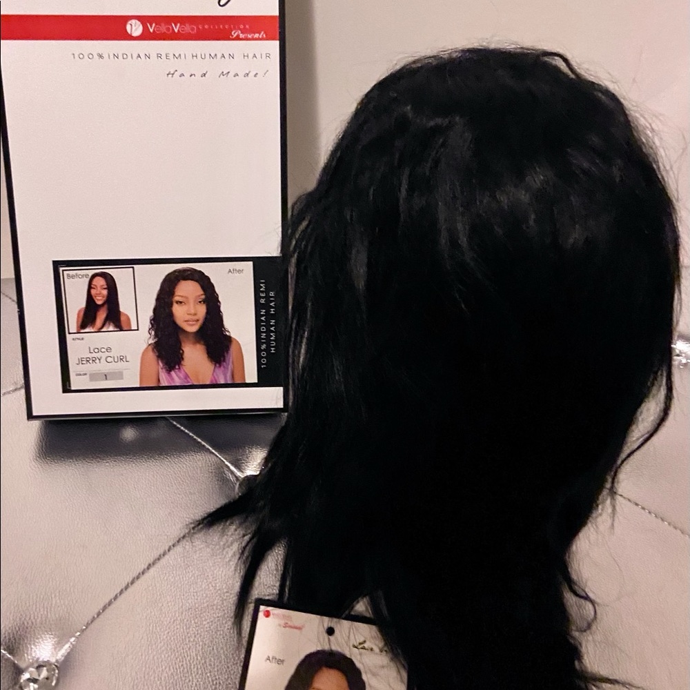Human Lace Wig - Picture 6 of 9
